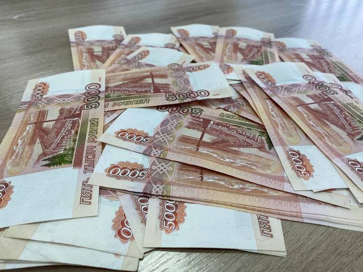 Жительница Самары выдумала троих малышей и заработала на них 2,5 млн рублей