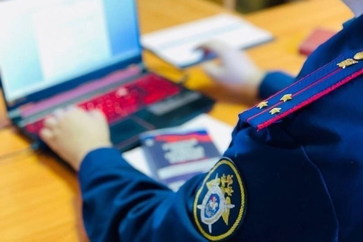 Омич попался на продаже часов со скрытой видеокамерой - МК Омск
