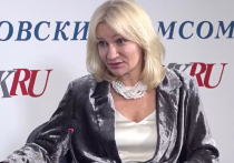 В эфире «Театральной среды» с Мариной Райкиной актриса Анна Якунина рассказала о своем образе в сериале «Склифосовский» и поделилась, в чем, по ее мнению, главный успех любой картины