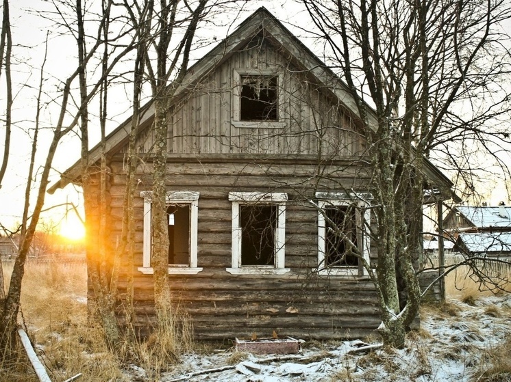 В Бердянском районе идет работа по выявлению бесхозного жилья