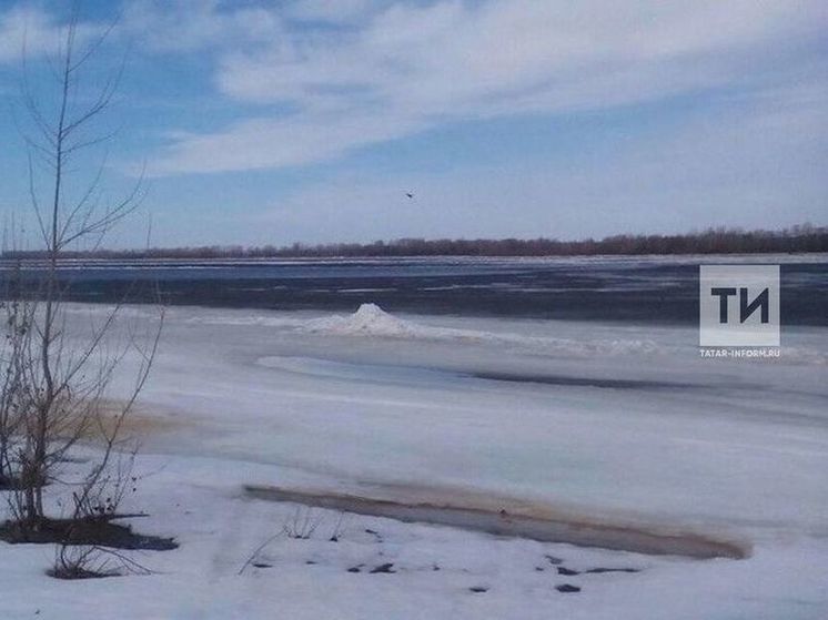 Татарстанцев предупредили об опасности выхода на лёд в тёплую погоду