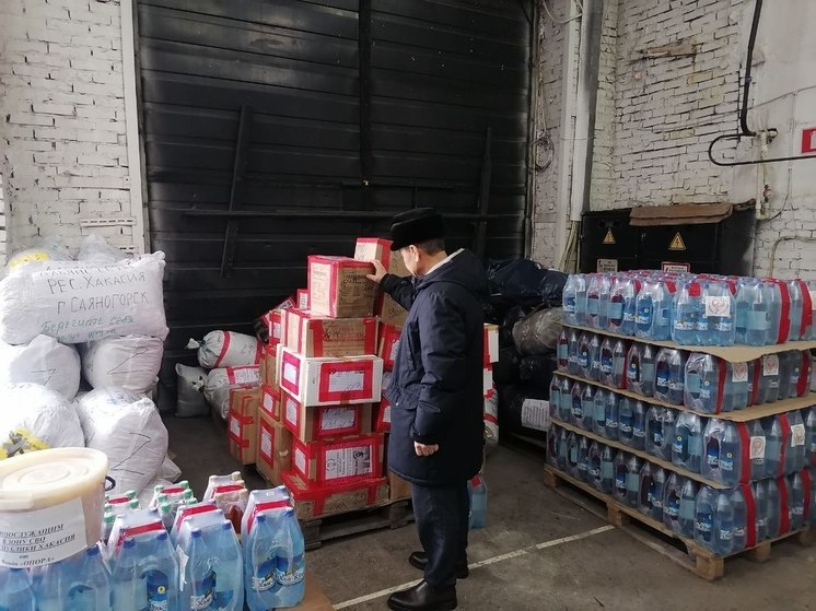 Хакасия отправила на СВО автомобили и квадроцикл