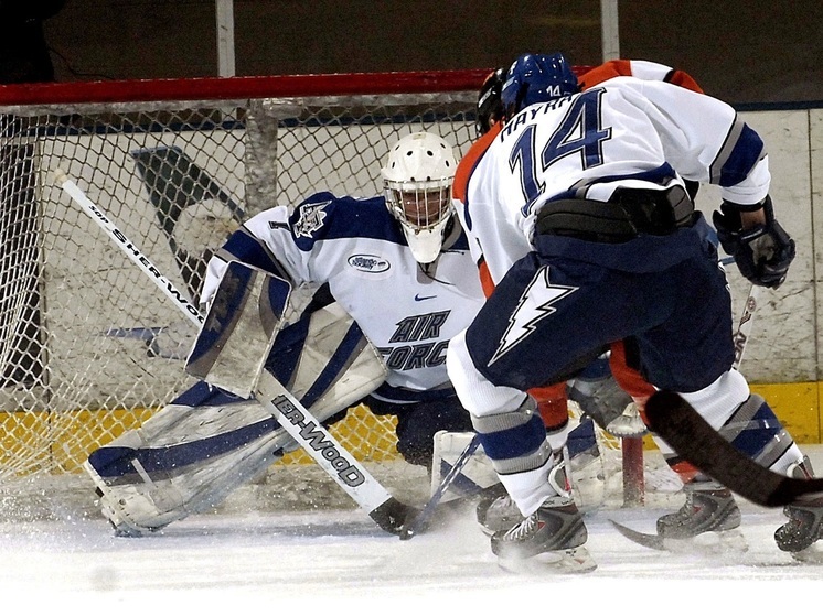 В Балабанове состоится хоккейная битва