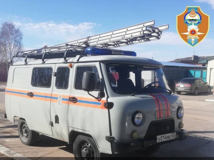 В Бурятии спасатели БРПСС нашли тело мужчины в закрытой квартире
