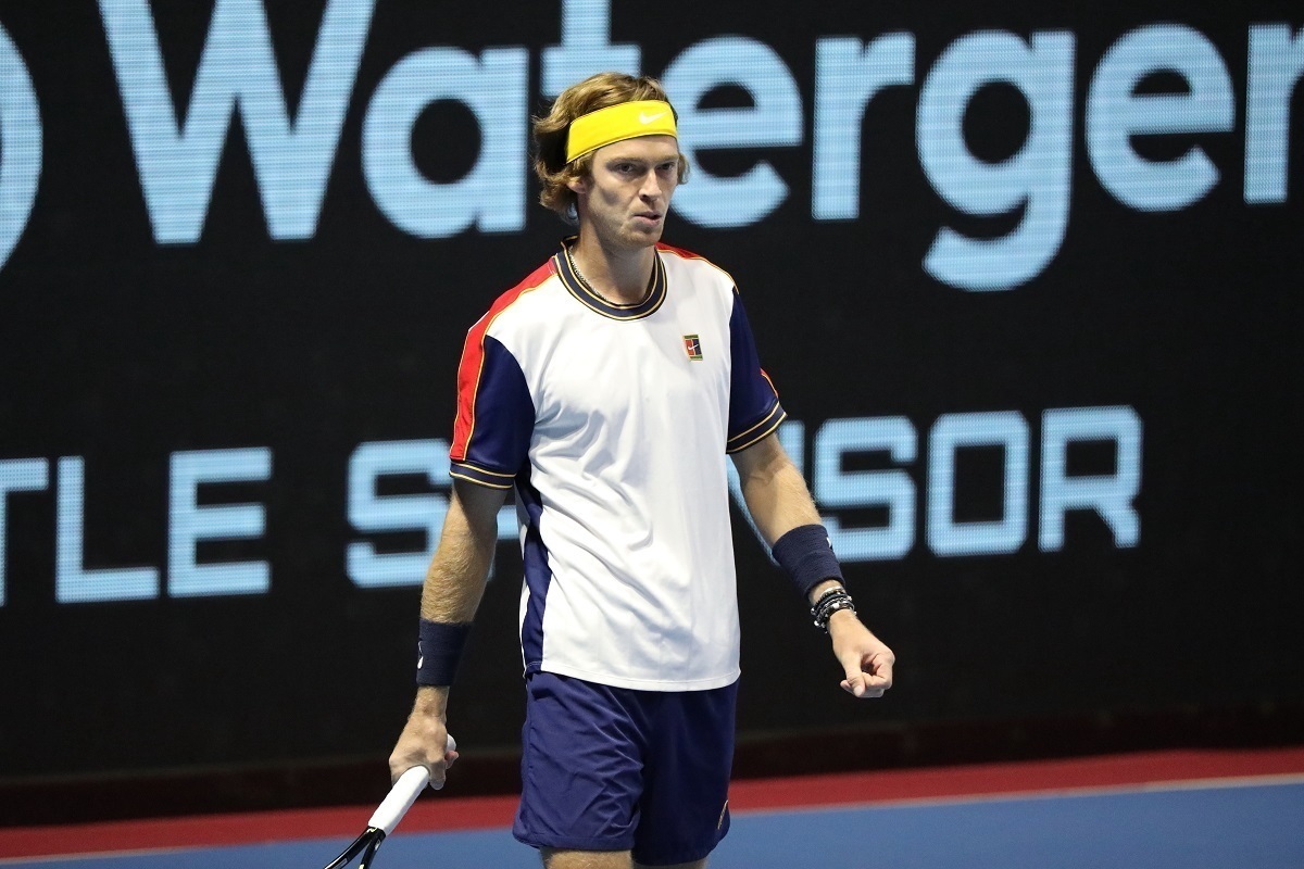 Стало известно, с кем сыграет Медведев и Рублёв на турнире Роттердаме