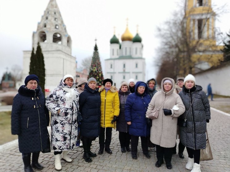 Историко-культурный музей-заповедник "Коломенский Кремль" посетили серпуховские долголеты
