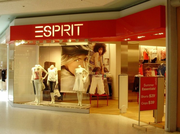 Германия — Финальный день Esprit: от 1100 магазинов к полному нулю