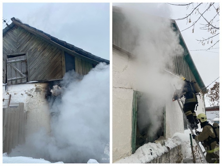 Два человека погибли на пожаре в частном доме под Омском