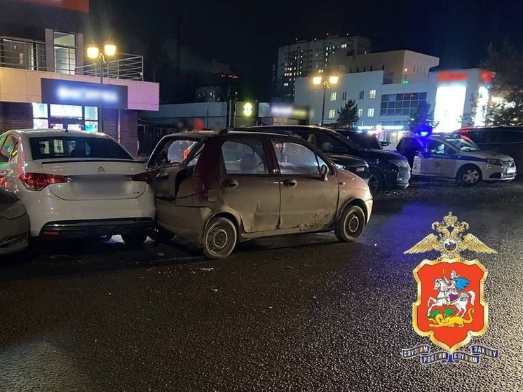 8 автомобилей столкнулись в подмосковном Подольске