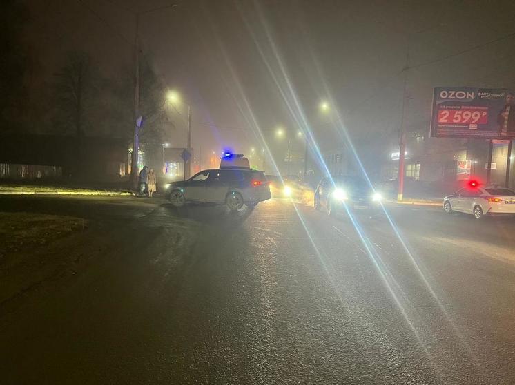 В Новомосковске автоледи на Exeed снесла подростка на электровелосипеде