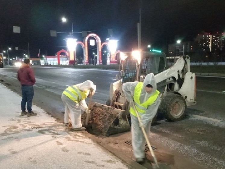 С улиц Тулы за выходные вывезли почти 750 кубометров смета