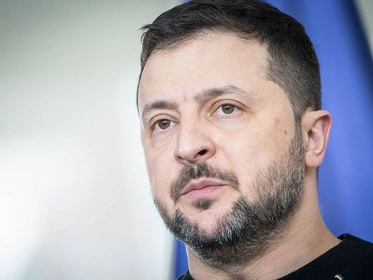 СВР: НАТО намерена обвинить Зеленского в присвоении 1,5 миллиарда долларов