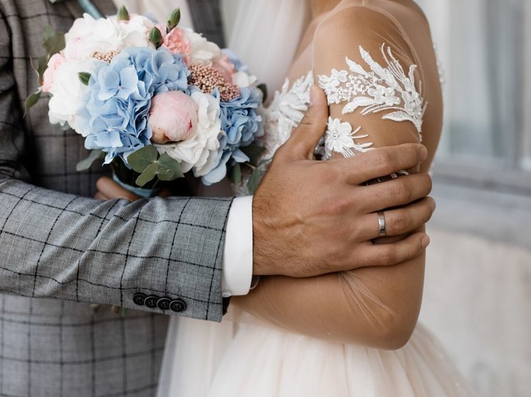 Mirror: роскошная свадьба ирландских цыган в Лондоне обошлась в 17 млн рублей