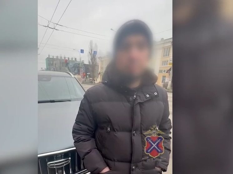 Жителю Волгограда грозит лишение прав за езду с «липовыми» номерами
