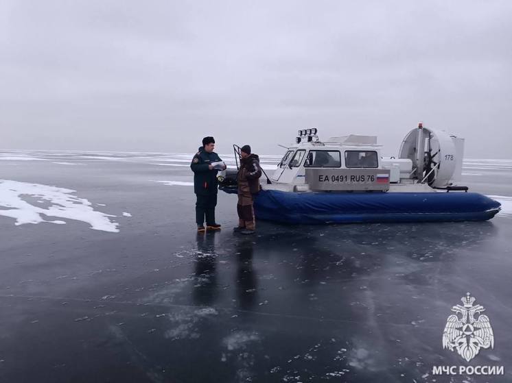 В Ярославской области велосипедист провалился под лед