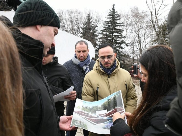 Специалисты ХМАО в Макеевке благоустроят Аллею Победы