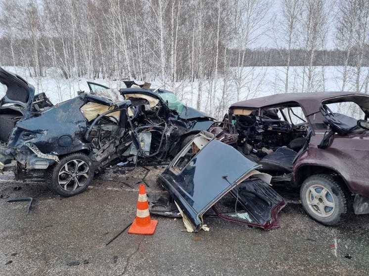 СК установит причину смертельной аварии на трассе под Новосибирском