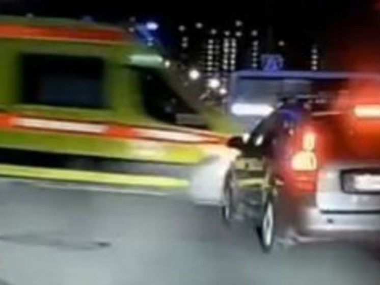 В Раменском легковушка влетела в машину скорой помощи