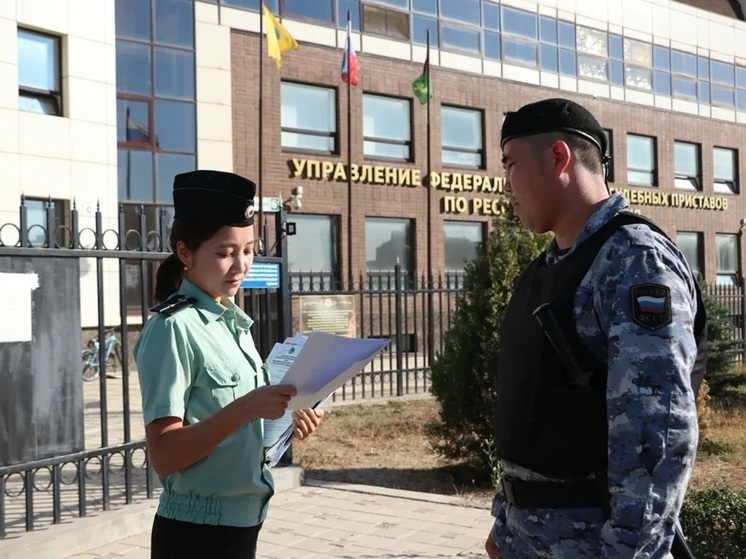 Почти 27 тысяч жителей Калмыкии ограничили в праве выезда за рубеж