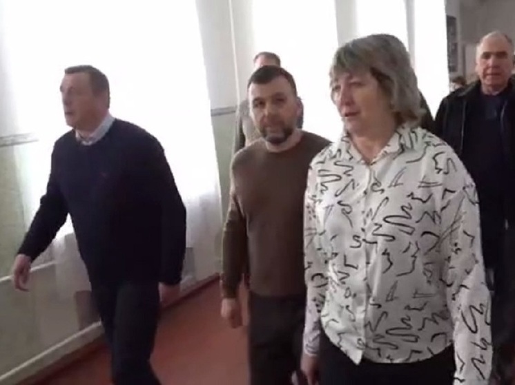 В Шахтерске восстановят школу и детсад