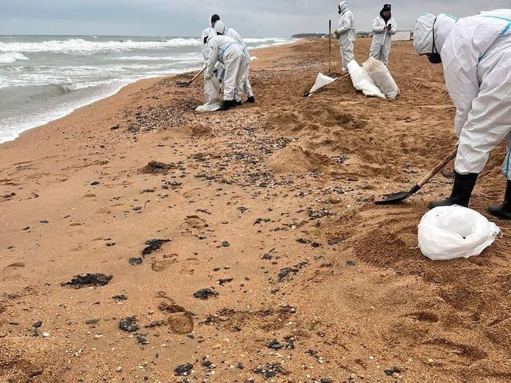 Участники ликвидации последствий ЧС на Черном море получат дополнительные меры поддержки