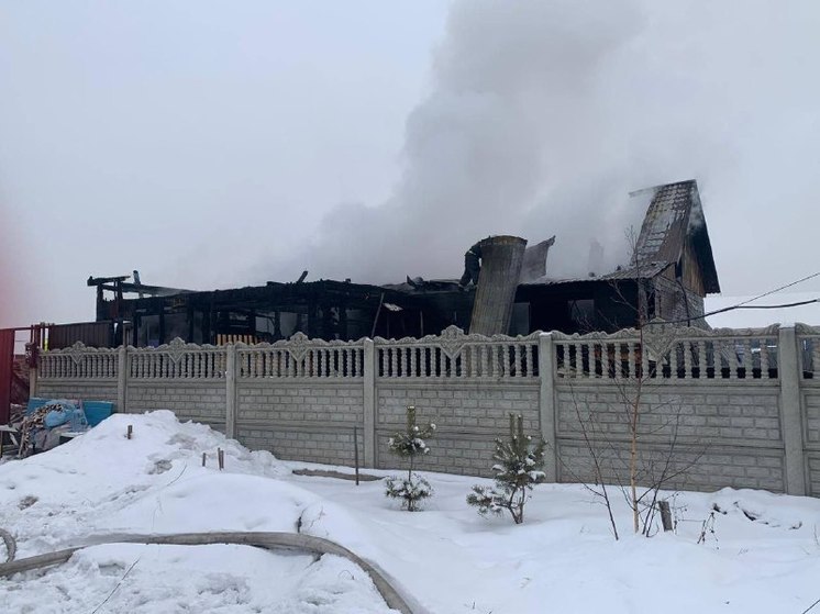 В Хакасии семья с шестью детьми осталась на улице