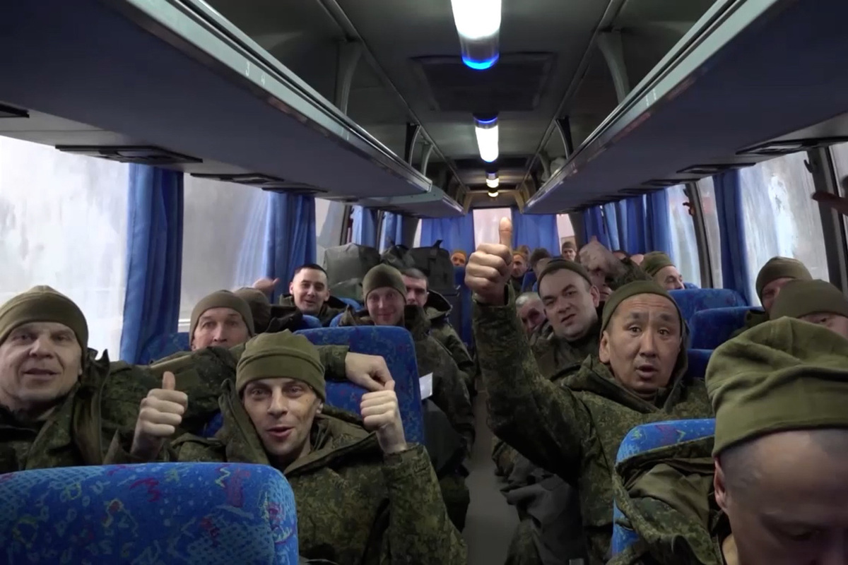 Спартак" обыграл "Локомотив", "Торпедо" в серии бросков победило "Витязь": Новос