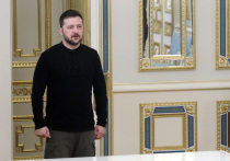 Глава киевского режима Владимир Зеленский в беседе с украинскими СМИ признался, что военная помощь от Соединенных Штатов Америки, которую ВСУ продолжают получать, была одобрена бывшим президентом США Джо Байденом