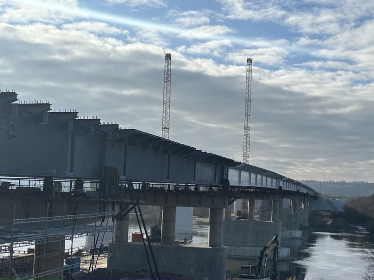 Новый мост через Оку в городском округе Серпухов откроют к концу года