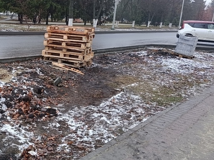 Власти ДНР уделят особое внимание ремонту внутримуниципальных дорог