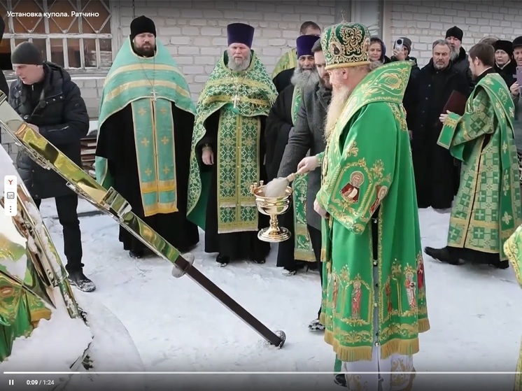 В Липецкой области установили купол и крест на храм Покрова Пресвятой Богородицы