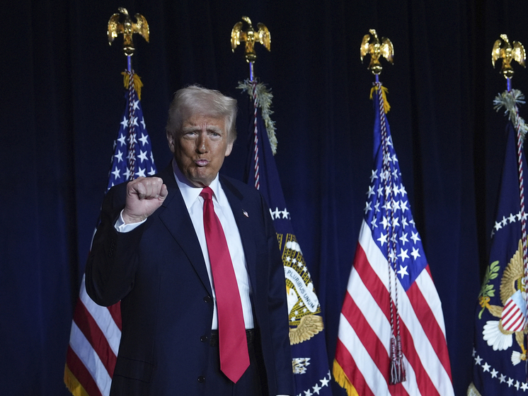 Трамп заявил о наличии движения по урегулированию конфликта на Украине