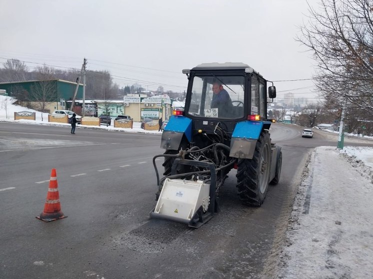 В Пензе продолжается ямочный ремонт дорог