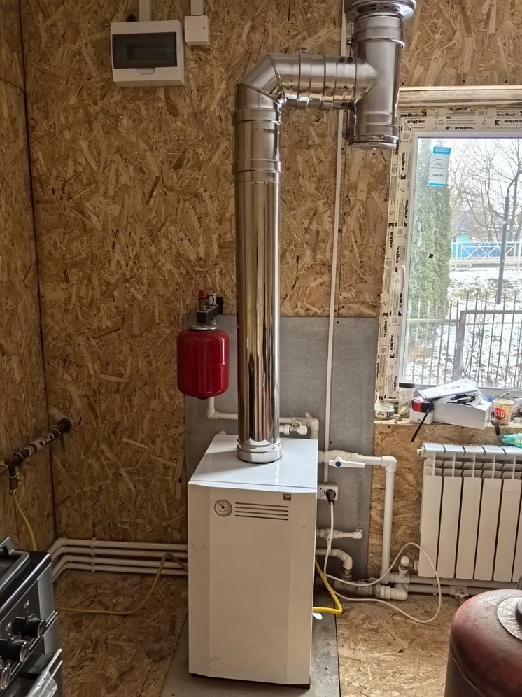 В посёлке Бабынино многодетная семья получила голубое топливо