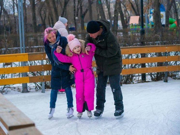 Челябинцам объяснили, о чем говорят синяки у ребенка