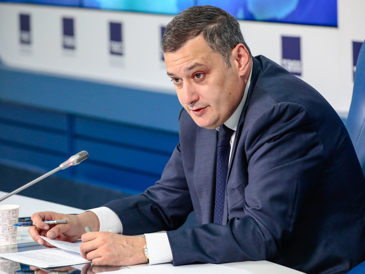 Хинштейн заявил об оттоке из Курской области молодых кадров с хорошими показателями