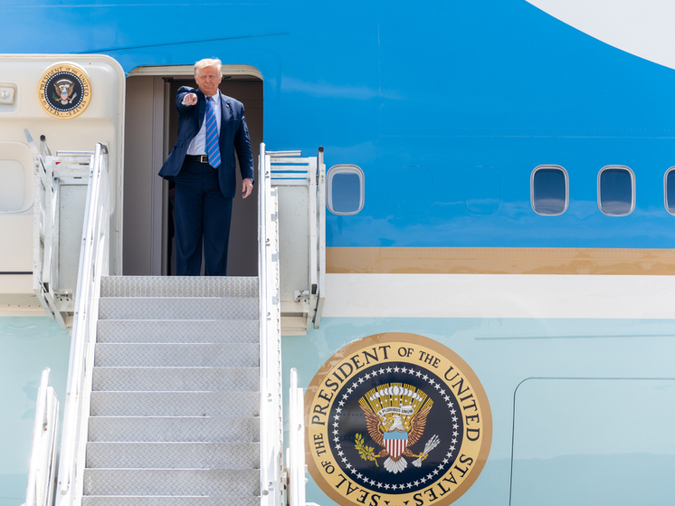 Аналитик Меркурис призвал Трампа забыть посулы Зеленского о редкоземельных металлах