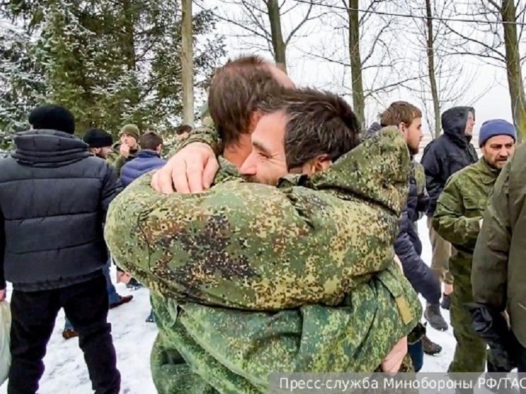 Во Владимирскую область на родину из украинского плена вернулись двое граждан