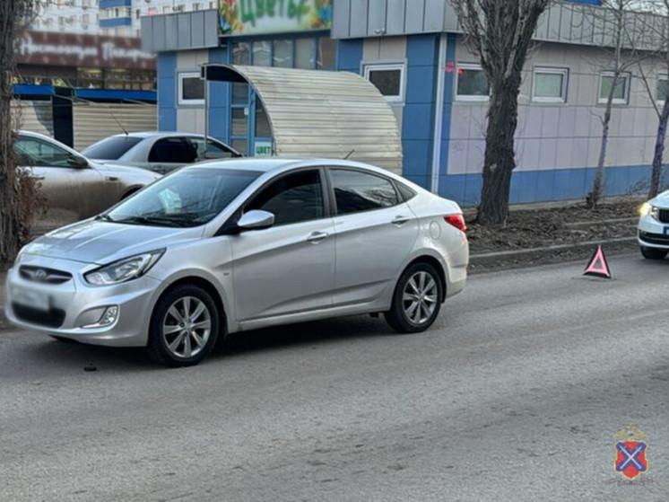Маршрут 123 волжский волгоград. 123 маршрут волжский. Вокзал волжский автовокзал. Волжский автовокзал волгоград. Автобусный парк волгоград.