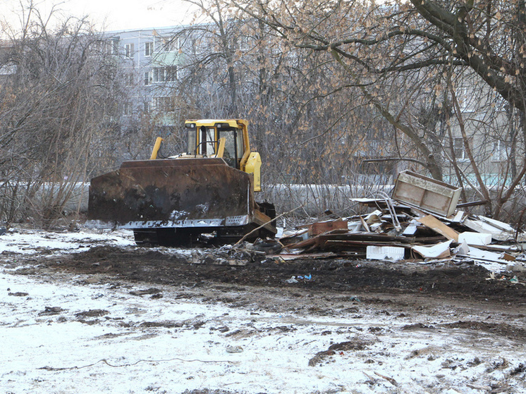 На улице Верхней в Рязани убрали возникшую после сноса гаражей свалку