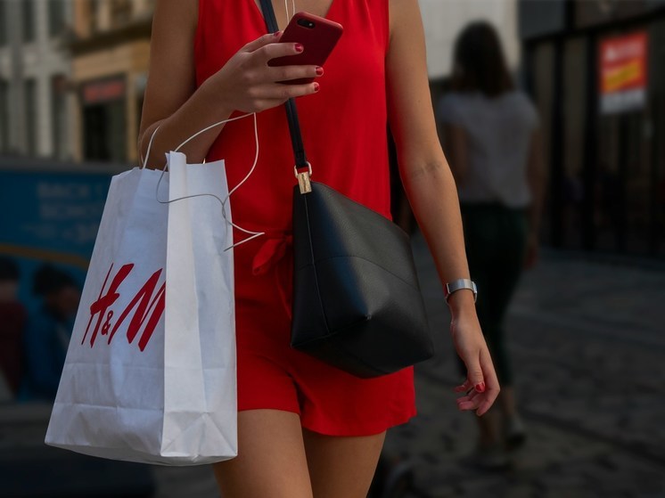 Суд Самары приостановил ликвидацию H&M из-за долгов