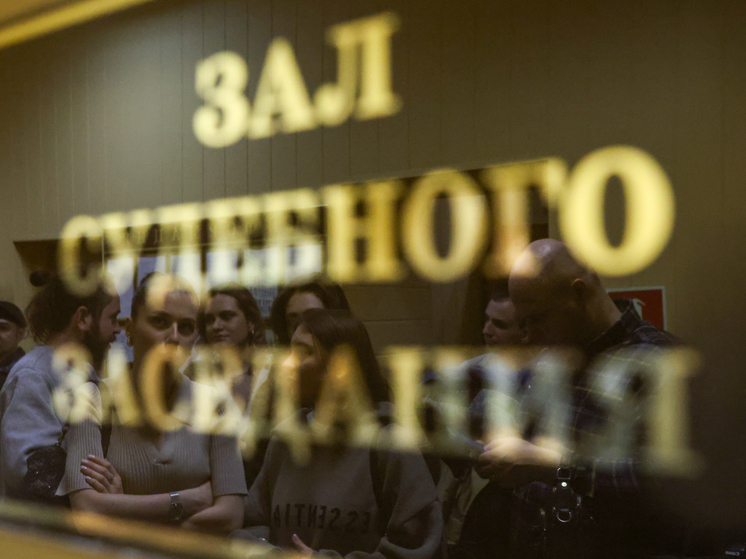 Телефонные мошенники стали представляться россиянам работниками судов
