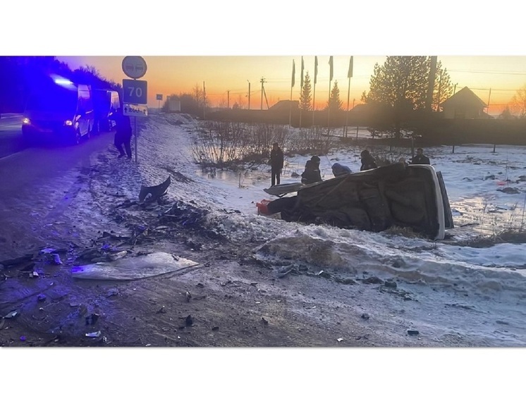 Во Владимирской области "Лада"  попала под фуру - двое погибших