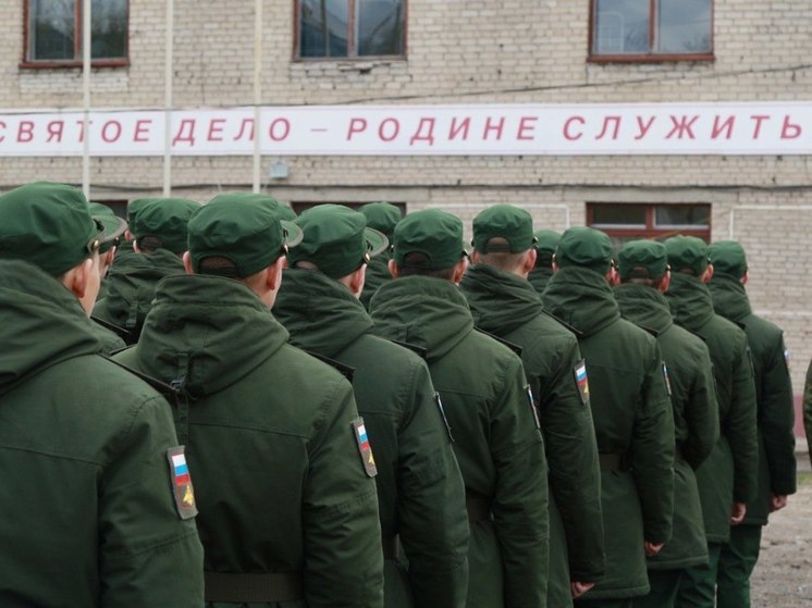 Время героев: в Алтайском крае стартовала кадровая программа для участников СВО