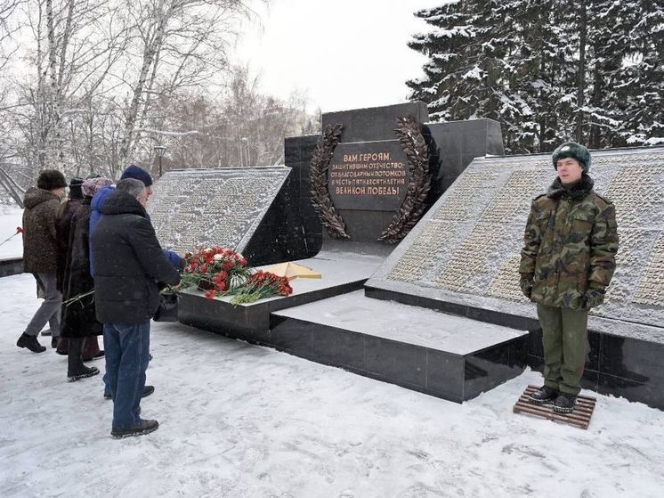 В Алтайском крае почтили память защитников Сталинграда