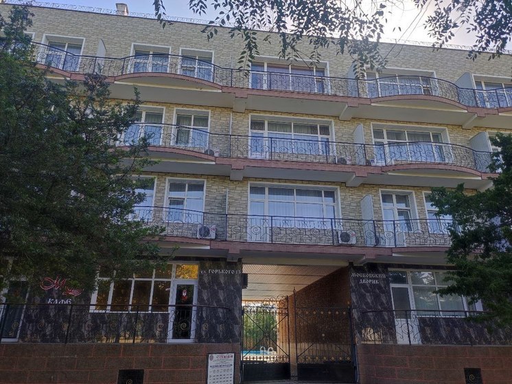 В Евпатории жильцы в мороз остались без тепла, света и воды