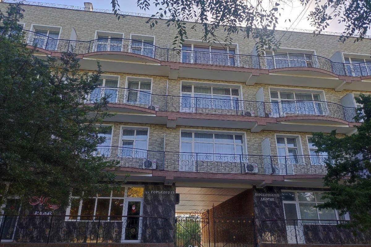 В Евпатории жильцы в мороз остались без тепла, света и воды