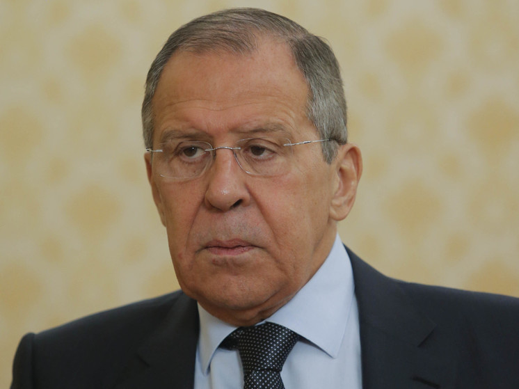 Лавров поздравил коллег с Днем дипломатического работника