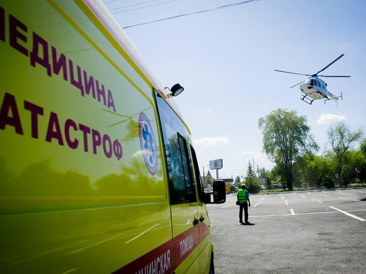 Пациента из Каслей в тяжелом состоянии госпитализировали вертолетом в Челябинск