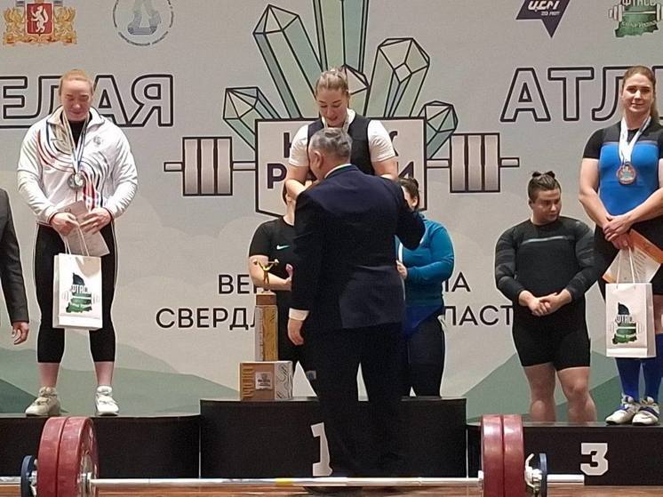 Уроженка Северной Осетии взяла «серебро» на Кубке России по тяжелой атлетике